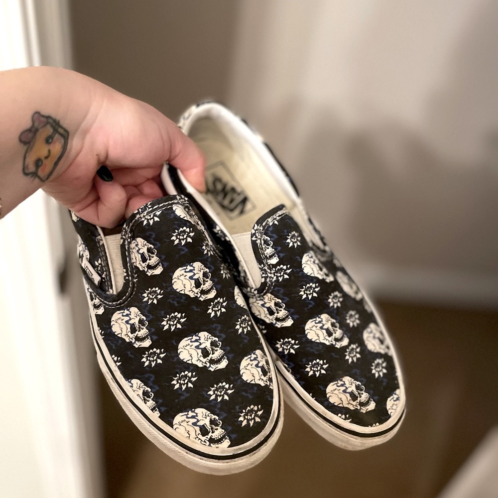 Women’s slip on Vans. Size 8. Gently worn.